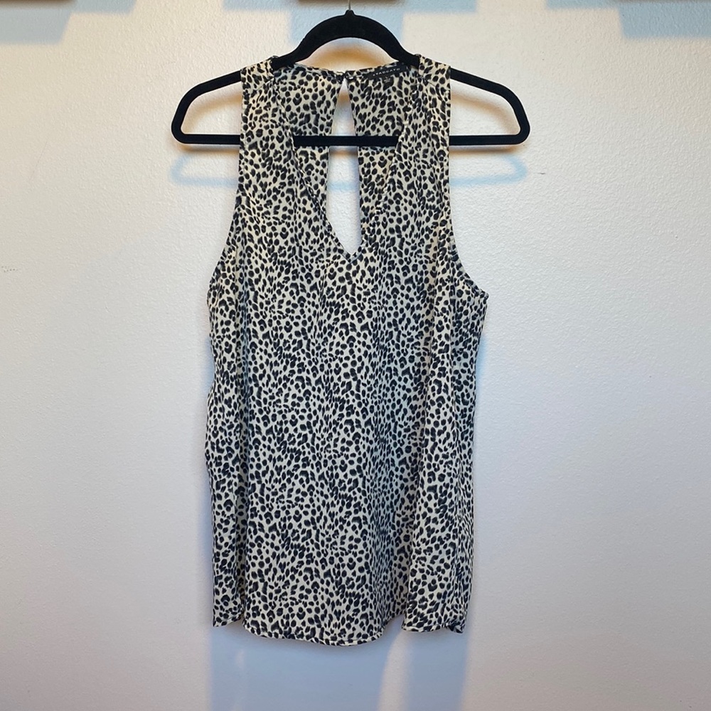 L Women’s Tank-top Blouse